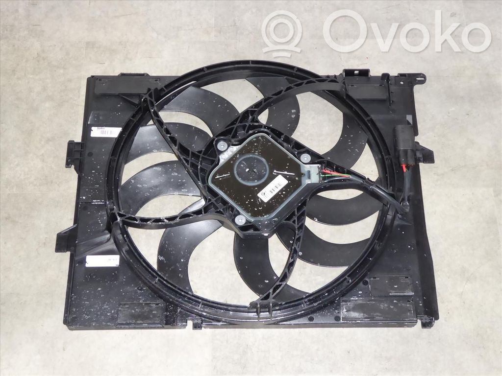 BMW 2 F22 F23 Osłona wentylatora chłodnicy 