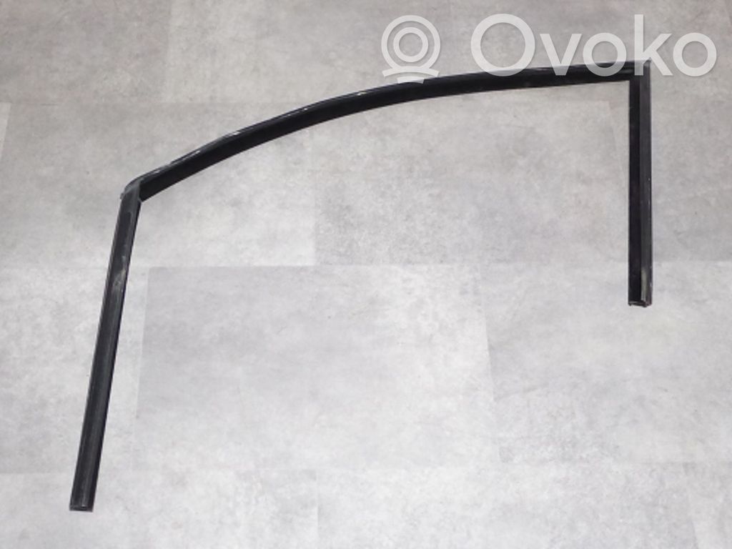 Front door windshield rail   51337057489,51337057489