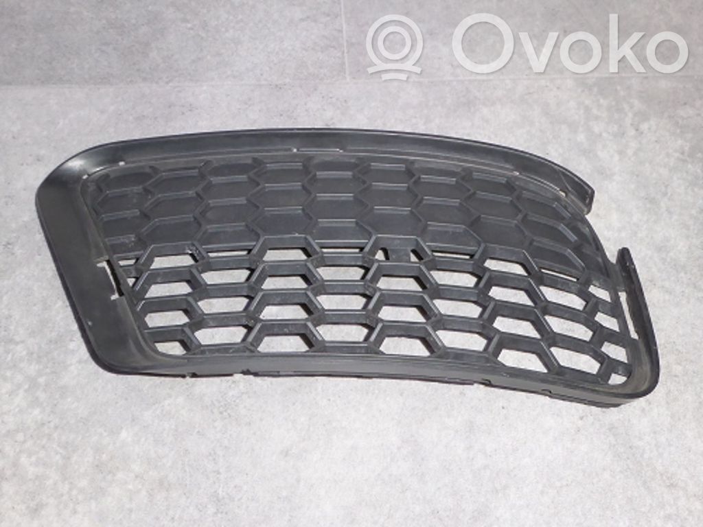 Front grill   51117845542,51117845542