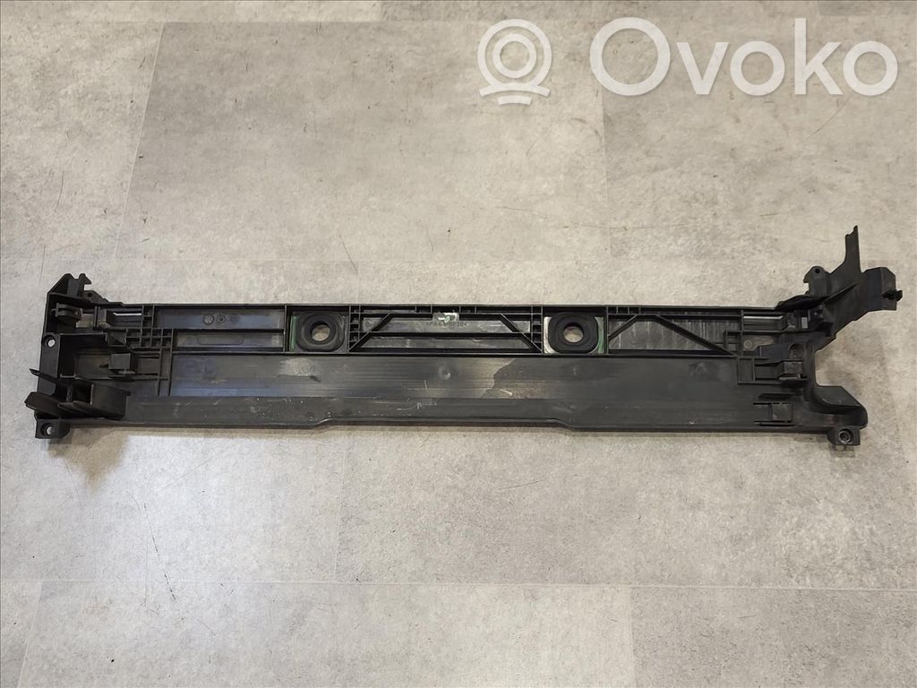 BMW 6 F12 F13 Uchwyt / Mocowanie chłodnicy 
