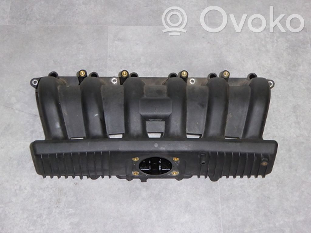 BMW 5 E39 Colector de admisión 