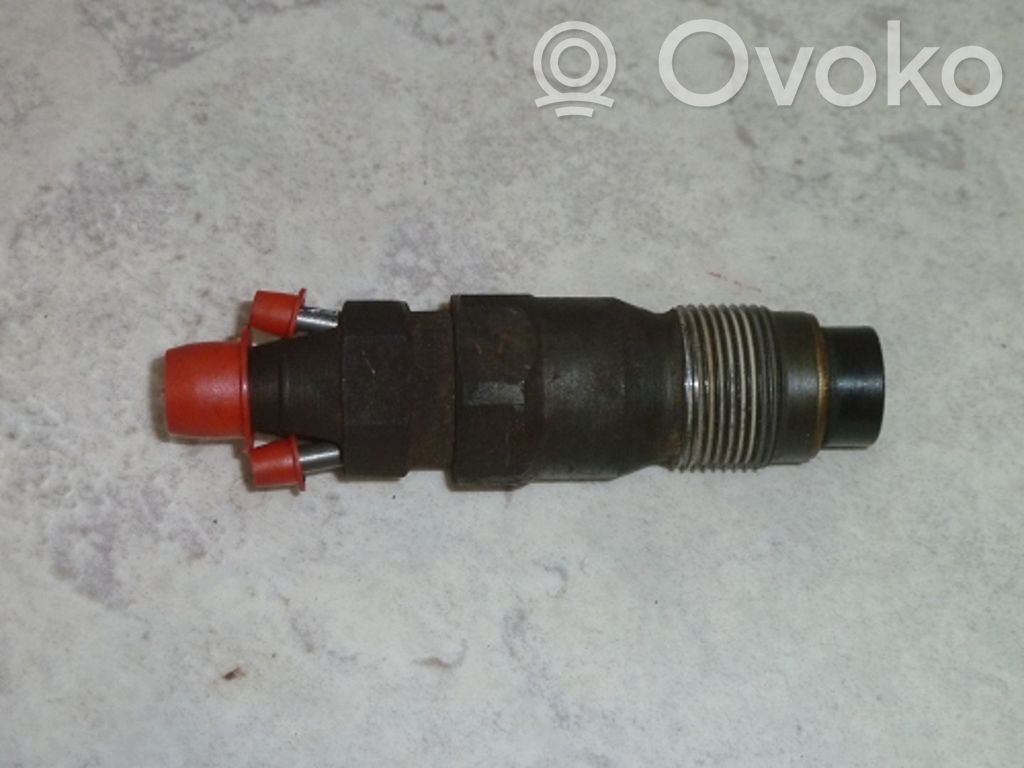 Inyector de combustible   13512245810,13512245810