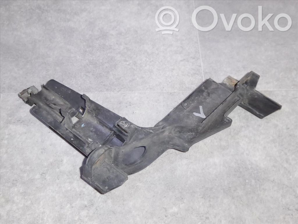 BMW 3 E46 Headlight/headlamp mounting bracket 