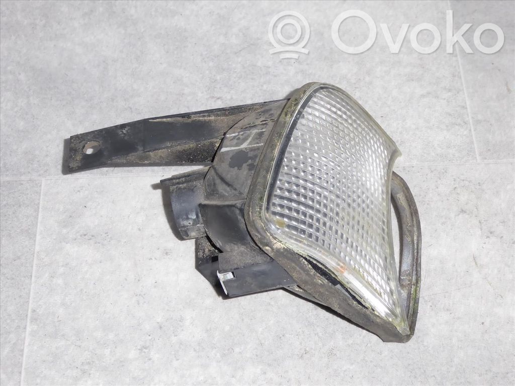 BMW 5 E34 Front indicator light 