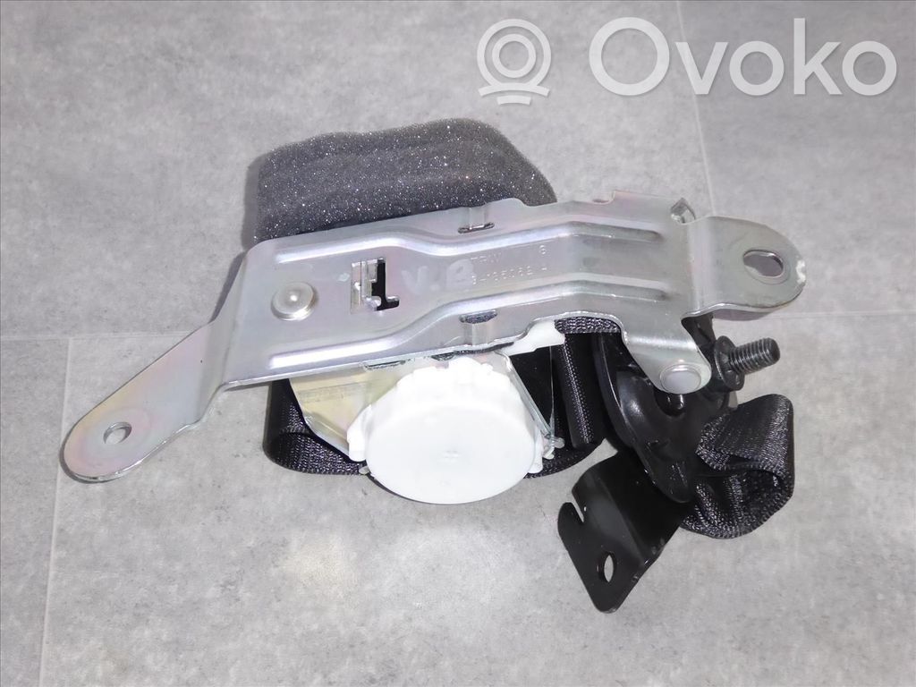 BMW 2 F46 Cinturón trasero 