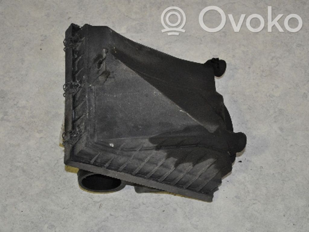 BMW 5 E34 Ansaugdämpfer Resonator 