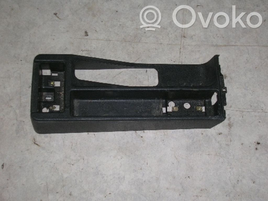 BMW 3 E36 Centrinė konsolė 