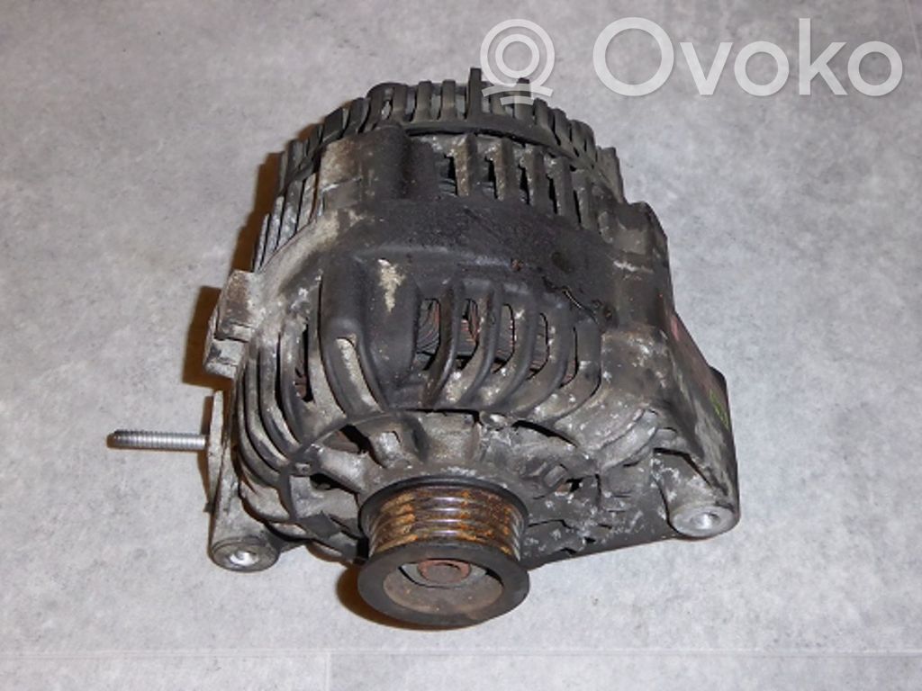 BMW 3 E36 Ģenerators 