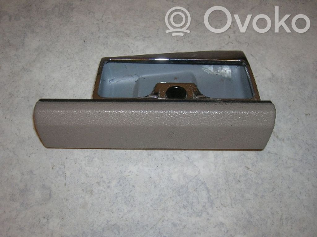 BMW 5 E34 Ashtray (front) 