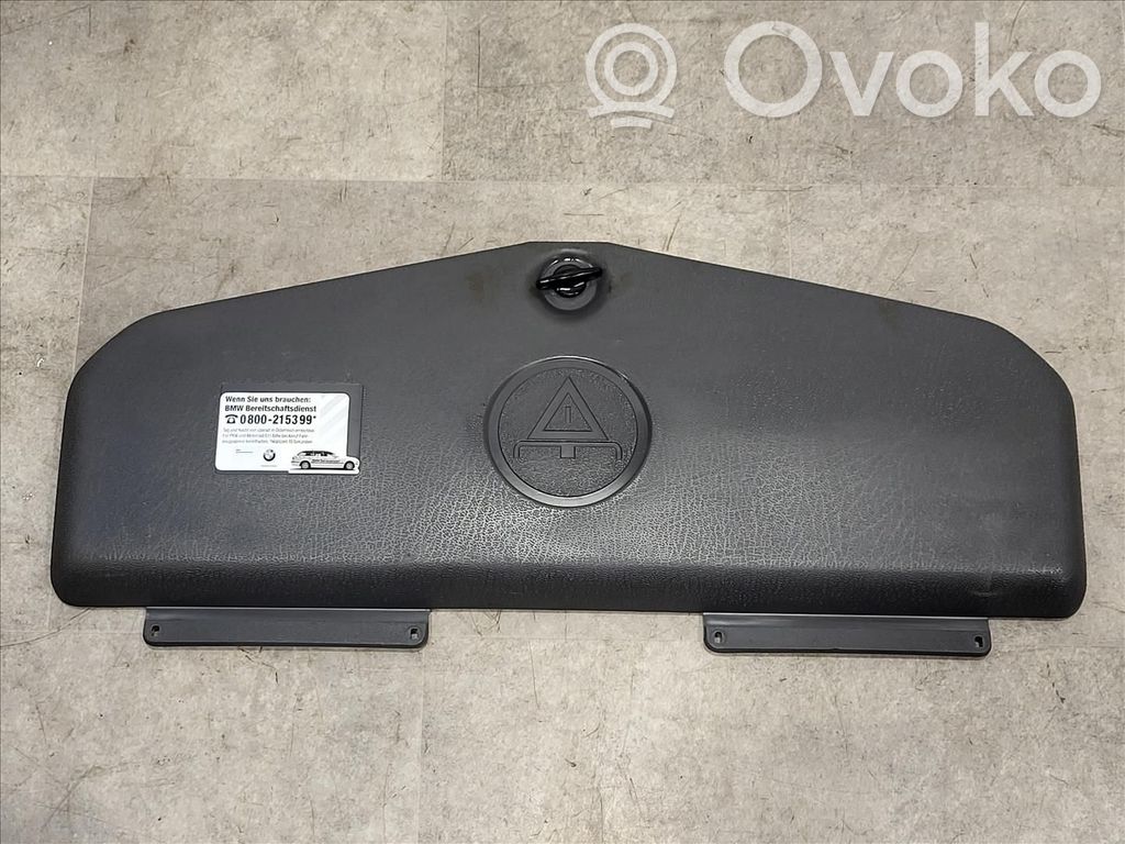 BMW 5 E39 Tool box 
