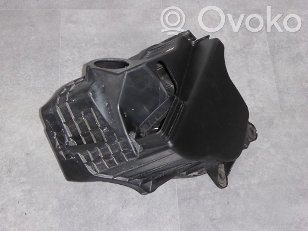 BMW 1 E81 E87 Intake resonator 