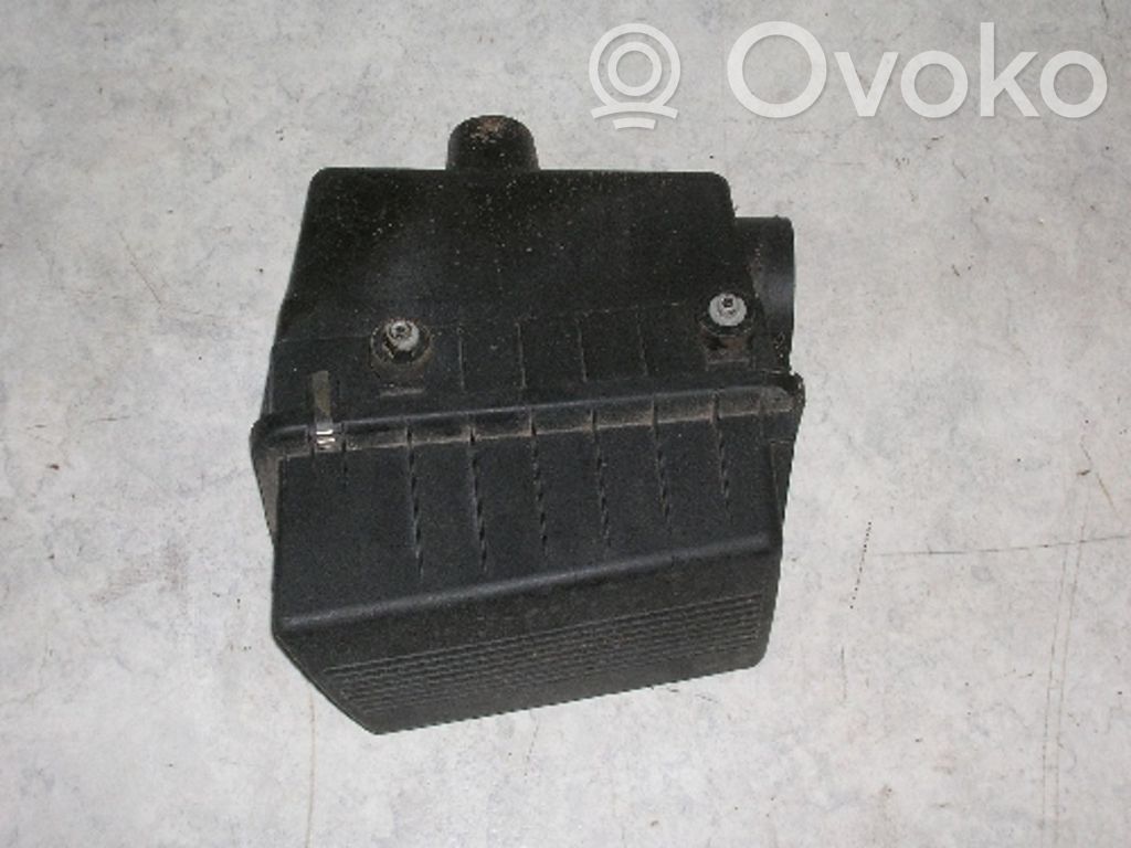 BMW 3 E36 Rezonator / Dolot powietrza 