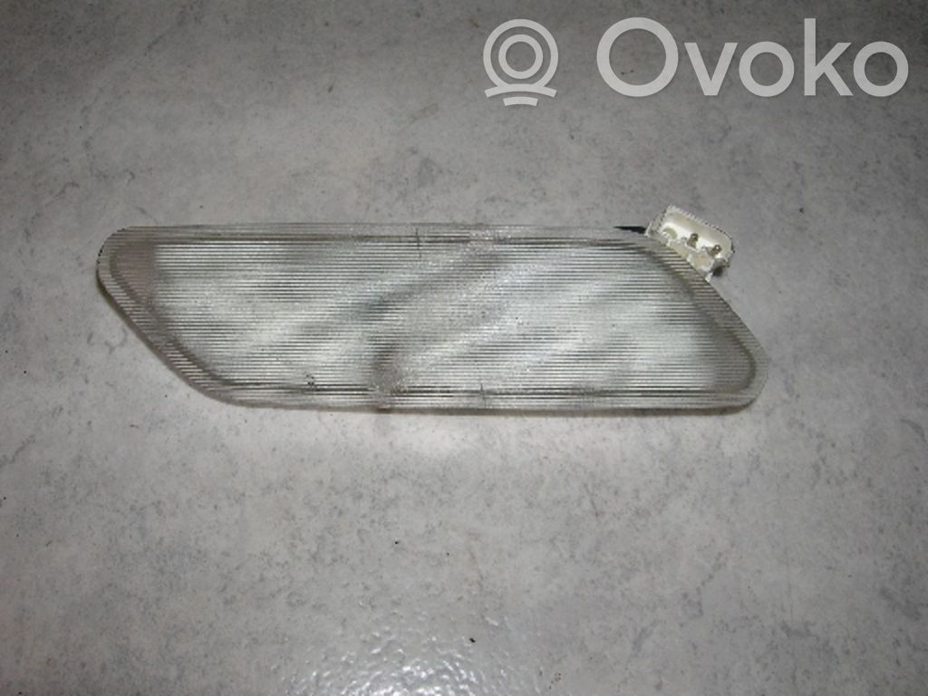BMW 5 E34 Luz del asiento trasero 
