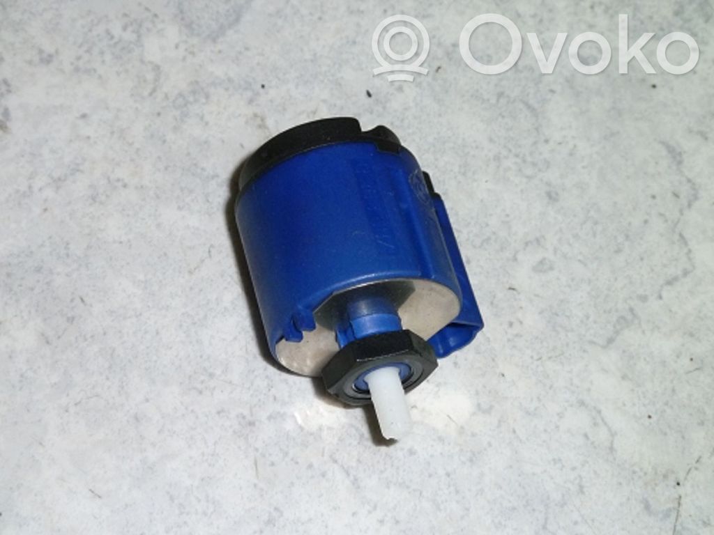 BMW 5 E39 Pretmiglas lukturu slēdzis 