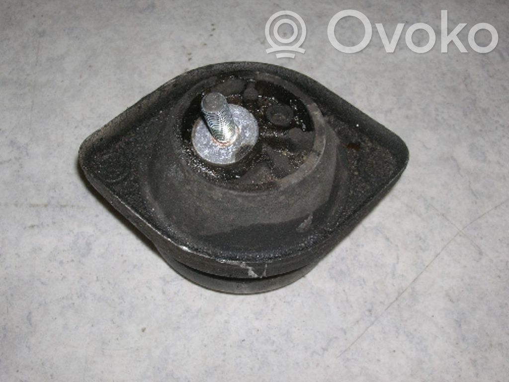 Engine mounting bracket   22111092823,22111092823