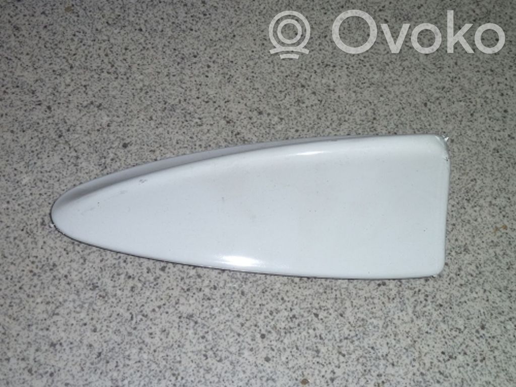 BMW 5 E60 E61 Radion antenni 