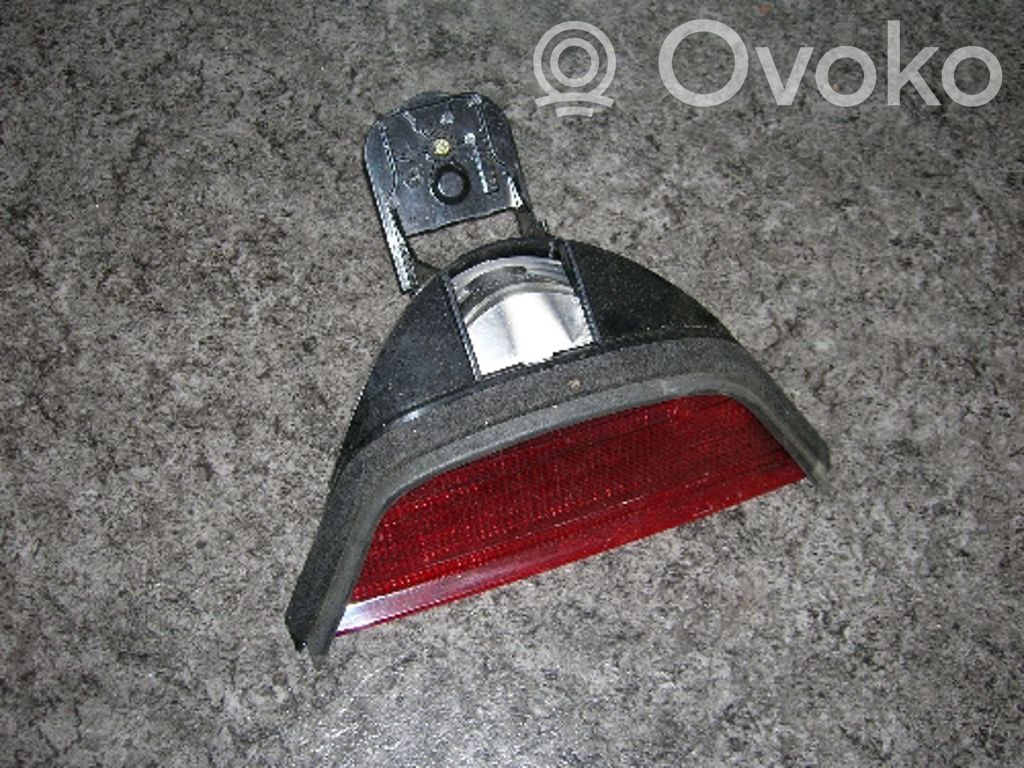 BMW 5 E39 Third/center stoplight 