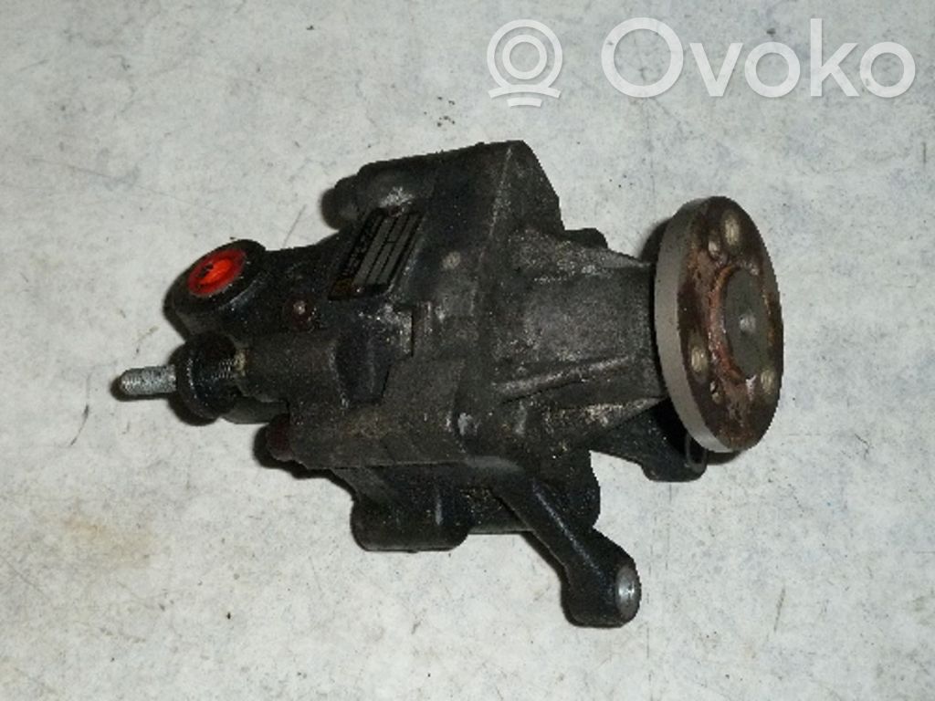 BMW X5 E53 Ohjaustehostimen pumppu 
