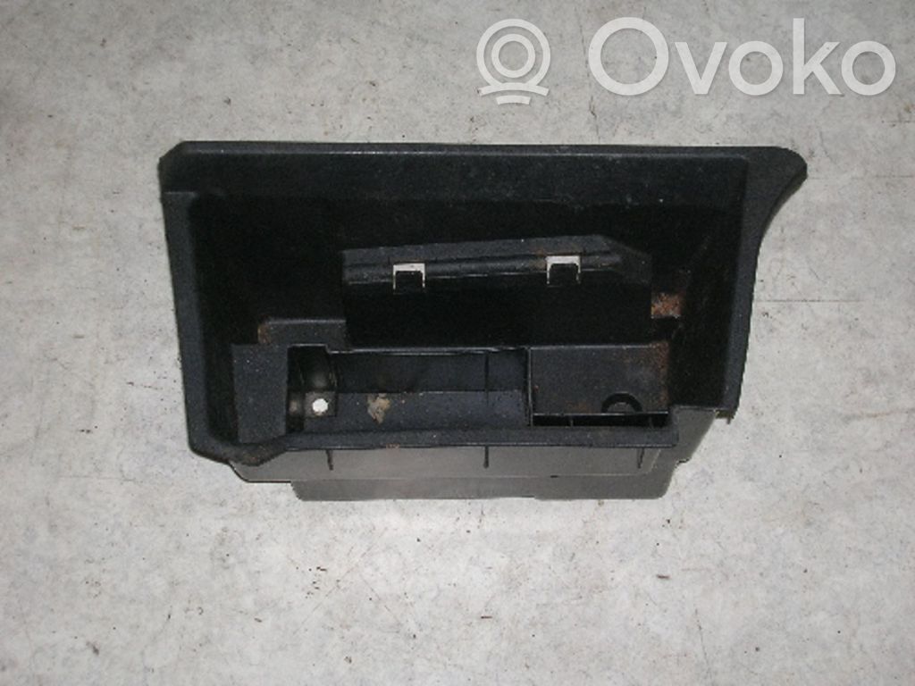 BMW 3 E36 Bolsillo de almacenamiento lateral del maletero/compartimento de carga 