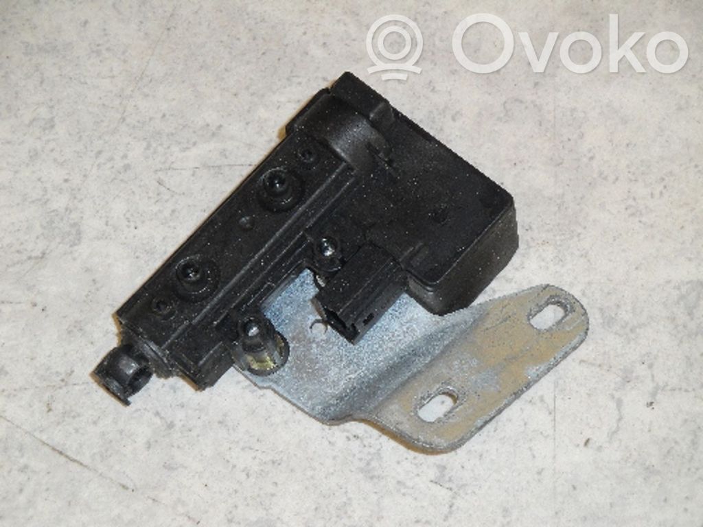 BMW 3 E46 Takaoven ikkunan nostin moottorilla 