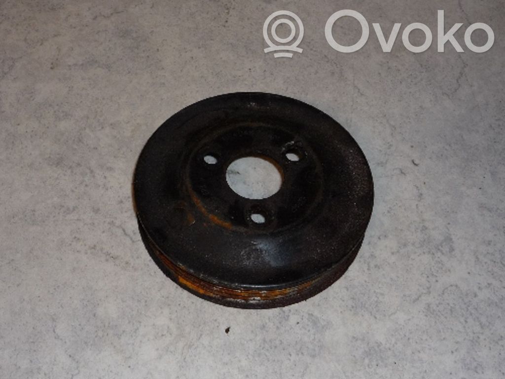 BMW 3 E36 Ohjaustehostimen pumpun hihnapyörä 