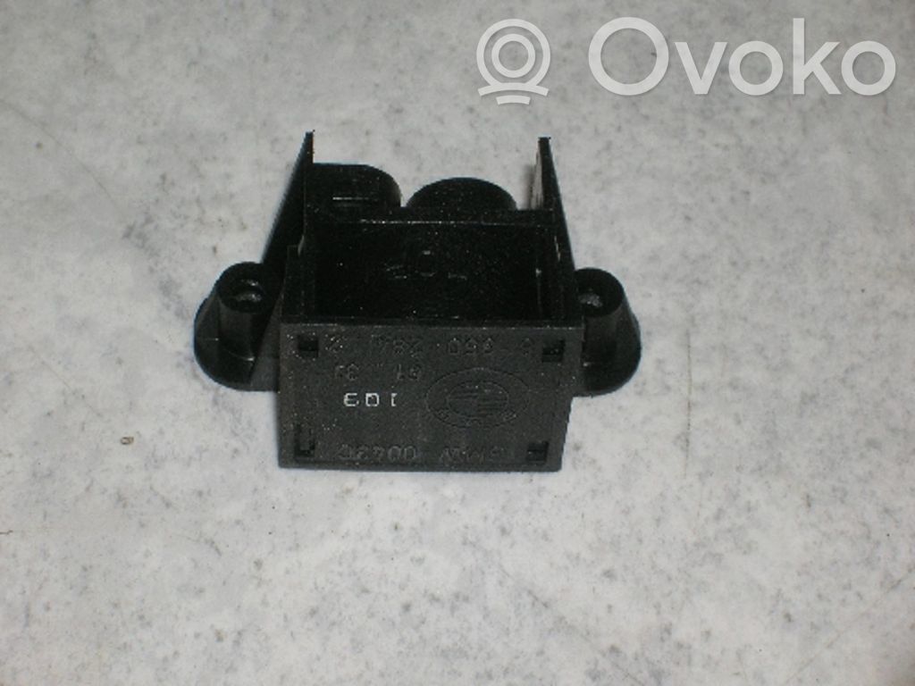 BMW 5 E34 Sos button 