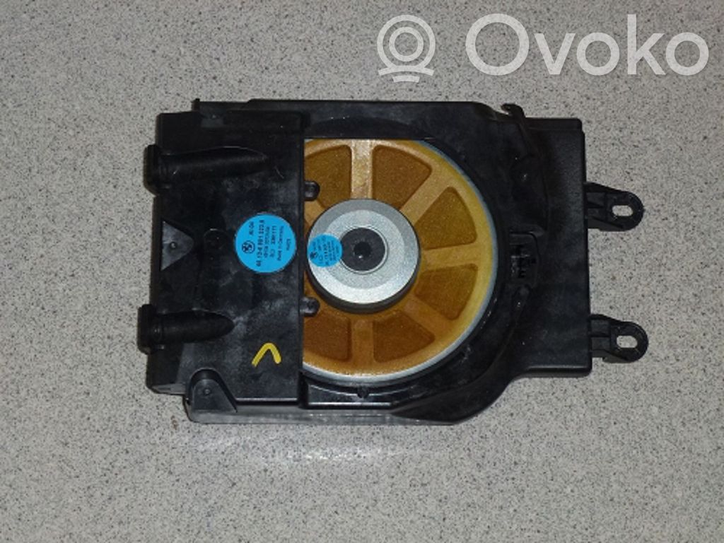 BMW 7 E65 E66 Altavoz subwoofer 