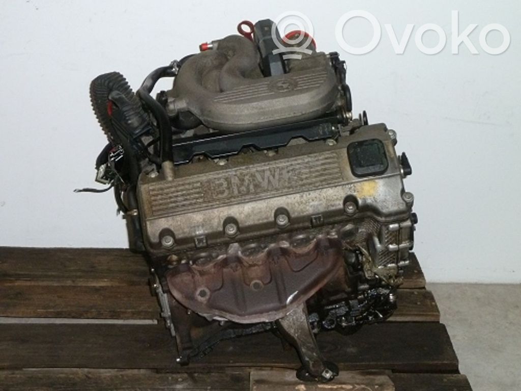 BMW 5 E34 Dzinēja komplekts 