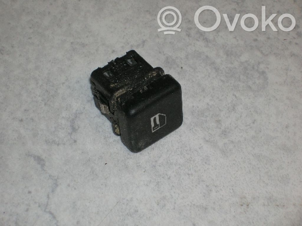 BMW 5 E39 Central locking switch button 