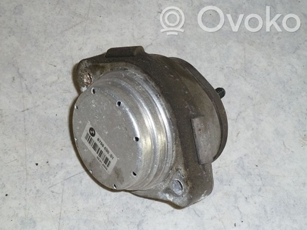 BMW X5 E53 Engine mounting bracket 