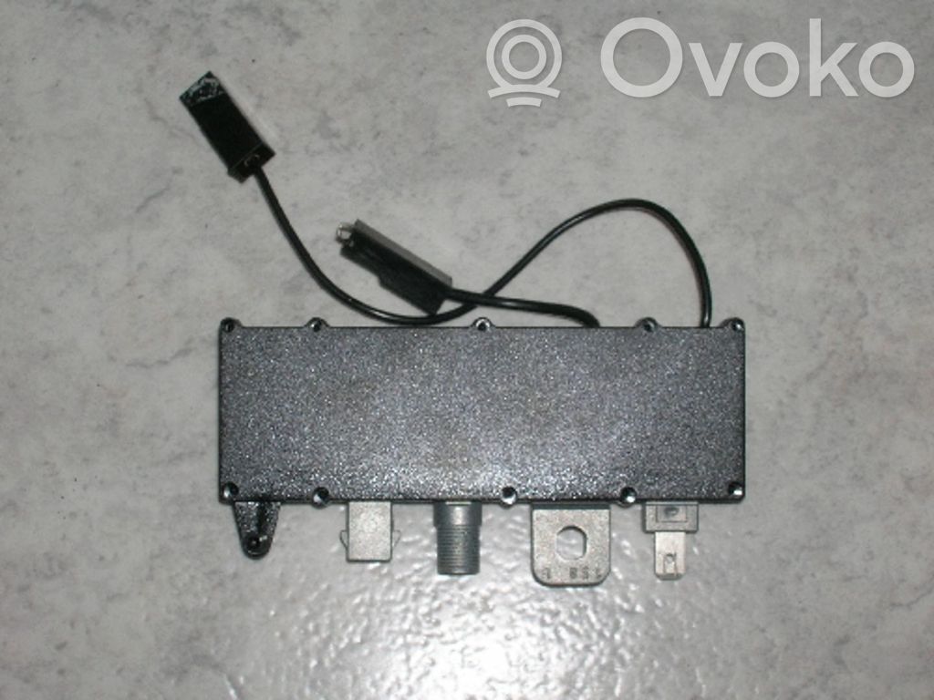 BMW 3 E36 Antenos stiprintuvas 
