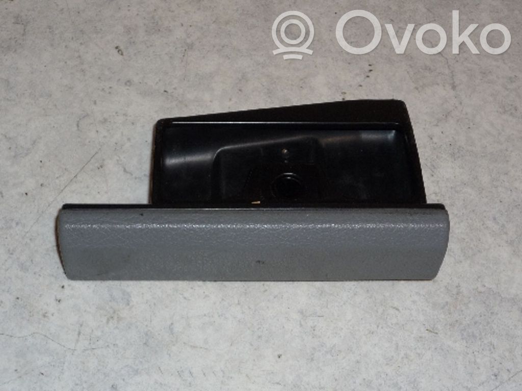 BMW 5 E34 Ashtray (front) 