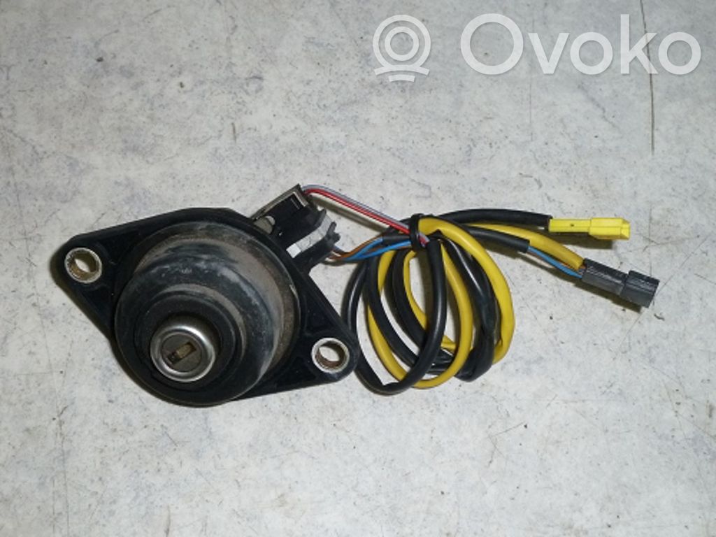 BMW 7 E38 Tailgate/trunk/boot lock/catch/latch 