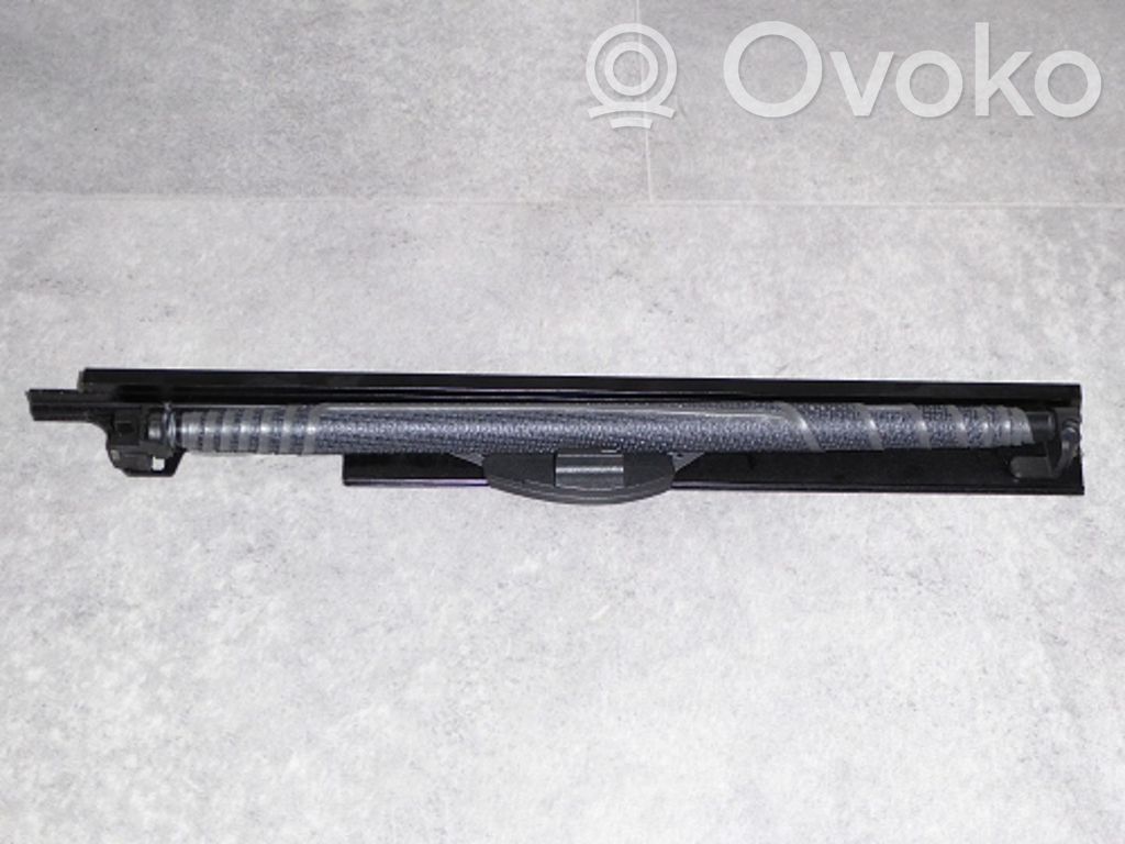 BMW 7 E65 E66 Galinė lango užuolaidėlė 