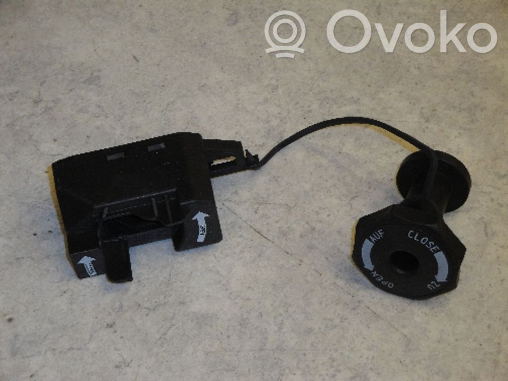 BMW 3 E46 Spare wheel section trim 