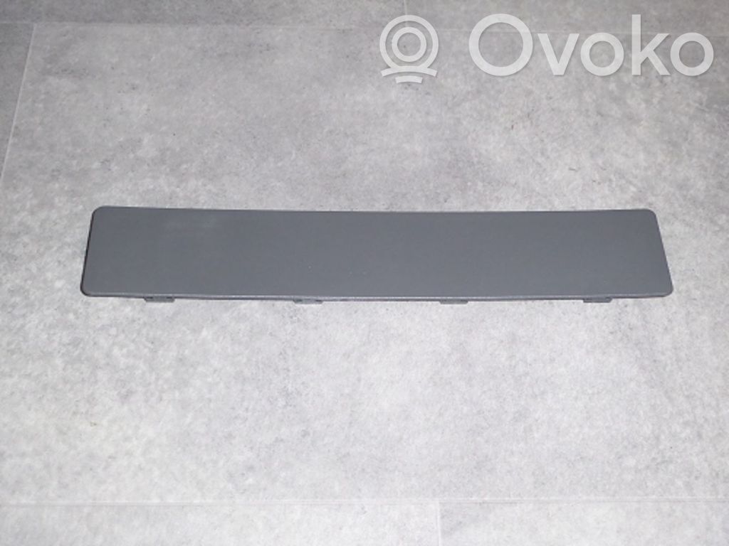 BMW 7 E65 E66 Rear light trim 