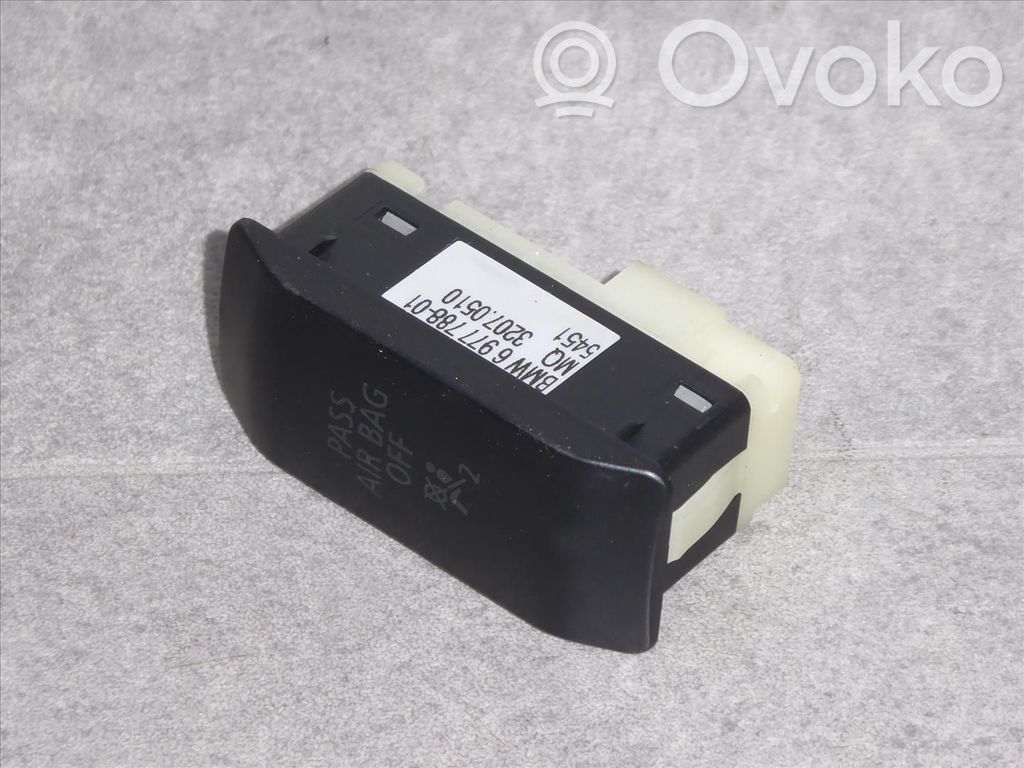 BMW 5 E60 E61 Interruptor de encendido/apagado del airbag de pasajero 