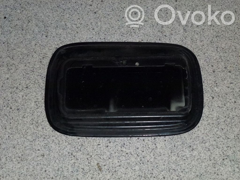 BMW 1 E82 E88 Dekoratīvā apdare ap degvielas tvertnes vāciņu 