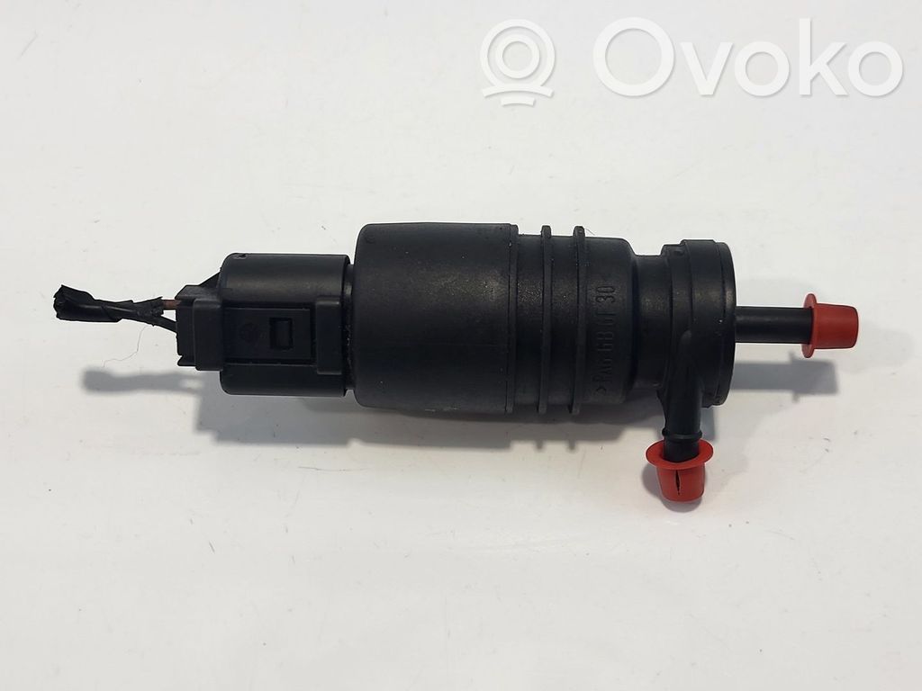 Windscreen/windshield washer pump   67128362154,67128362154