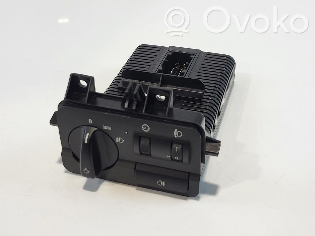 Light switch   61319133011,61319133011