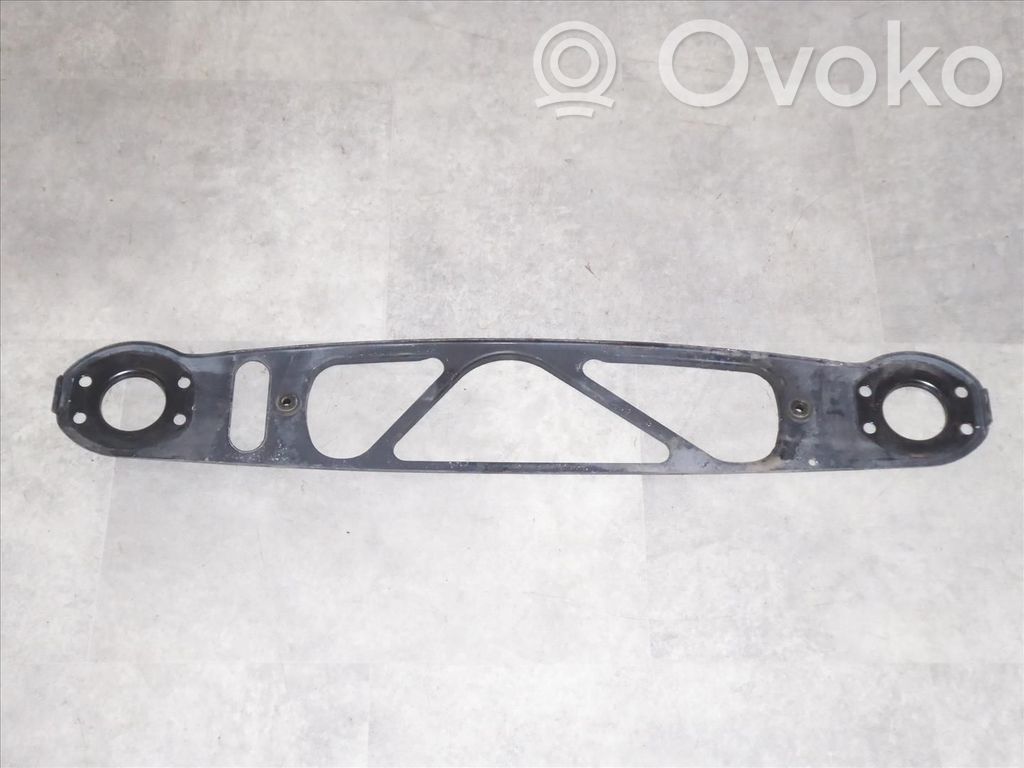 BMW 3 E36 Priekinis traversas 