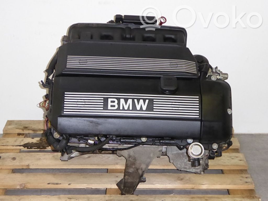 BMW 5 E39 Engine 