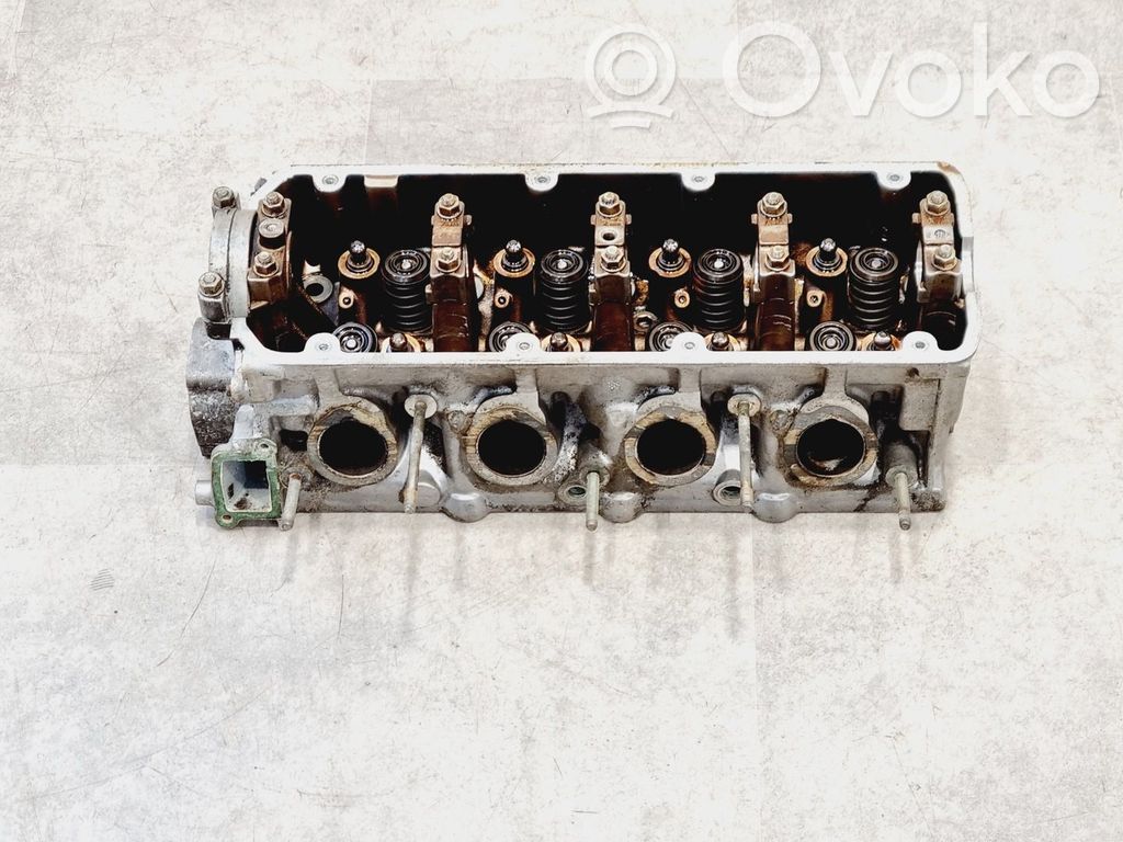 BMW 3 E30 Engine head 