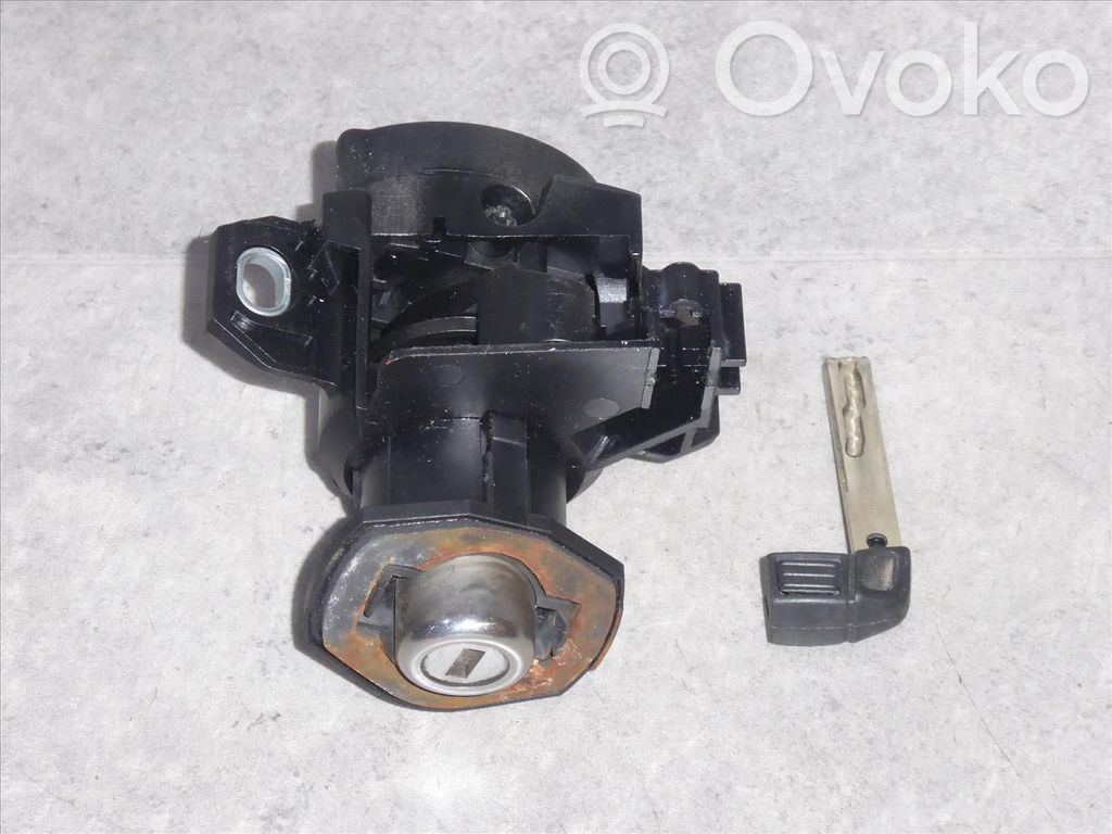 Tailgate/trunk/boot lock/catch/latch   51247144878,51247144878