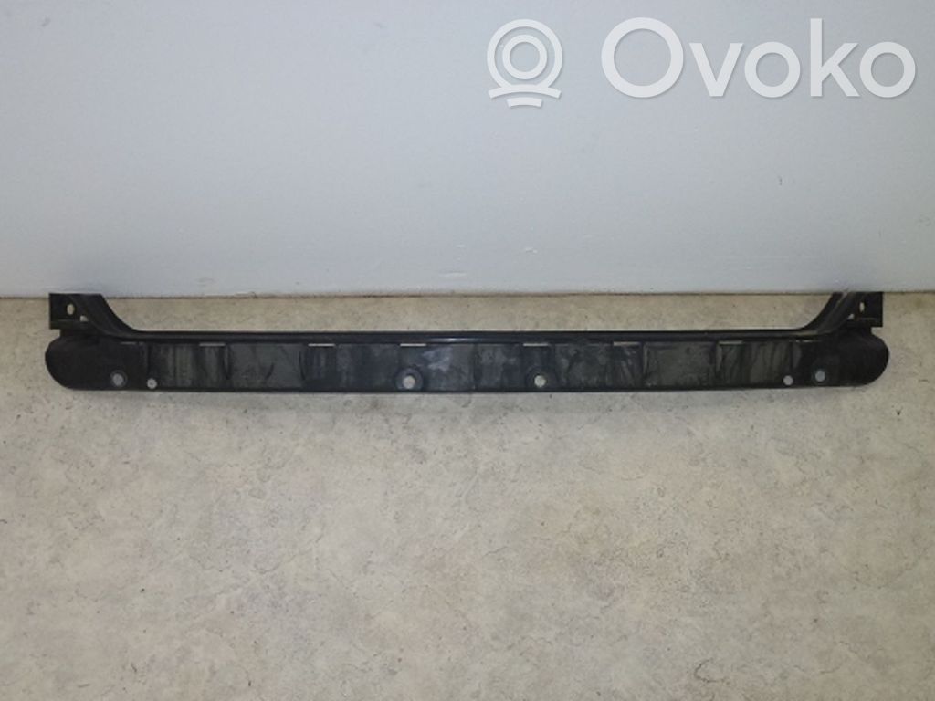 BMW 7 E65 E66 Center/middle under tray cover 