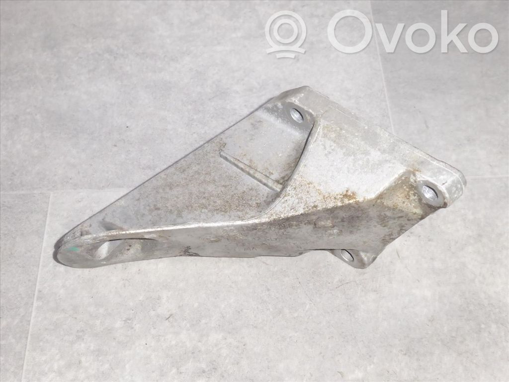 BMW 6 E63 E64 Engine mounting bracket 