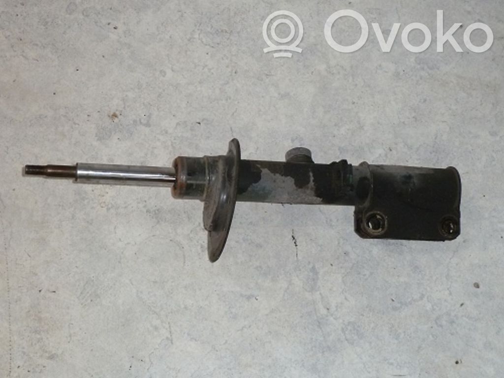 BMW X5 E53 Etuiskunvaimennin kierrejousella 