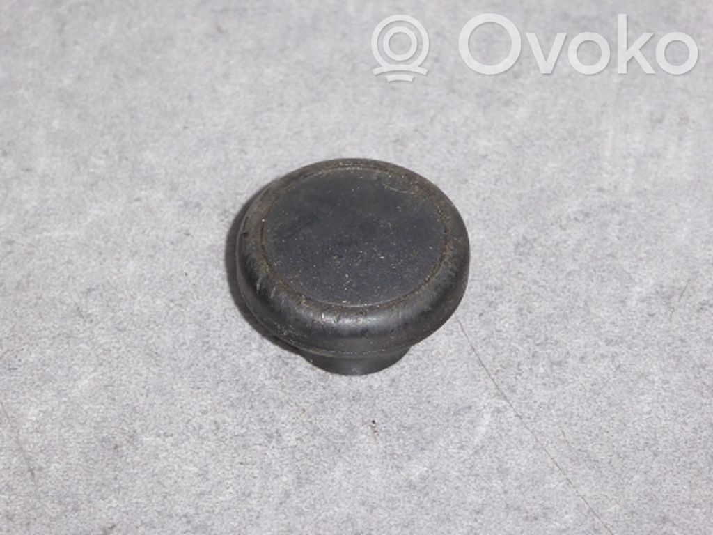 BMW 3 E30 Other switches/knobs/shifts 