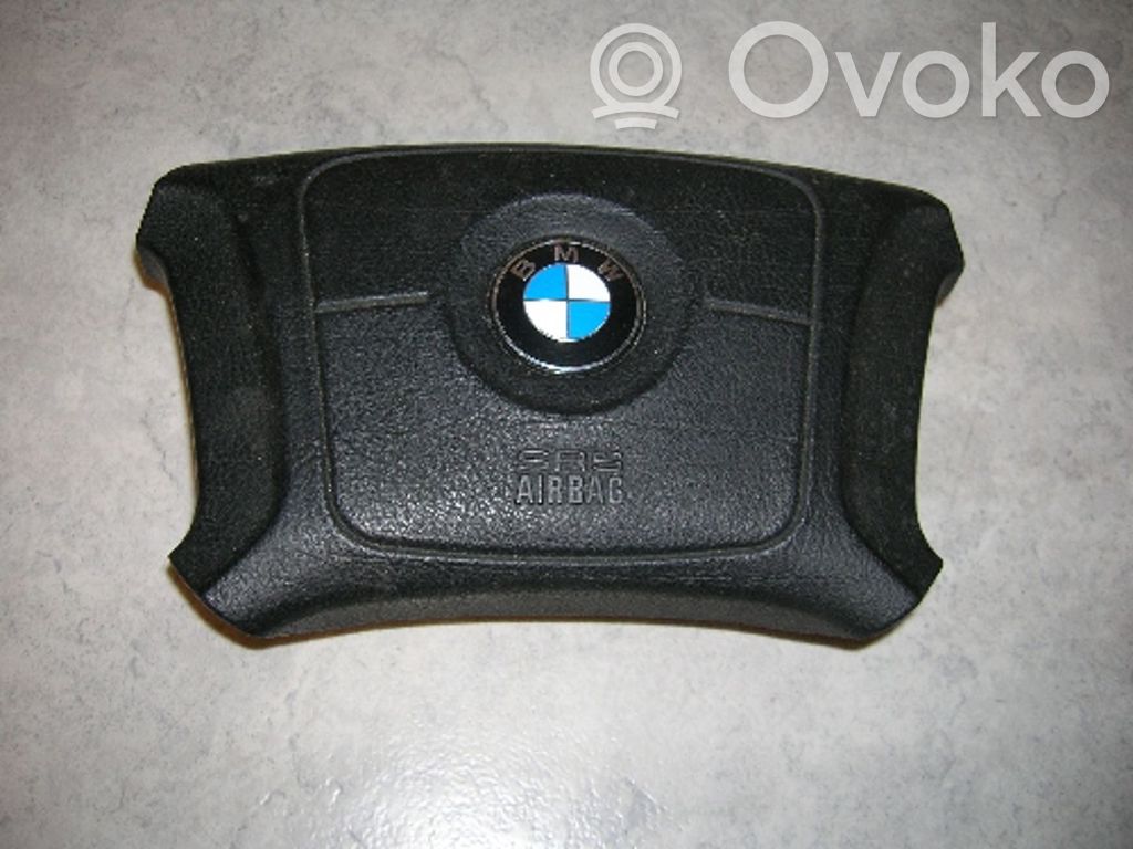 BMW 5 E34 Vairo oro pagalvė 