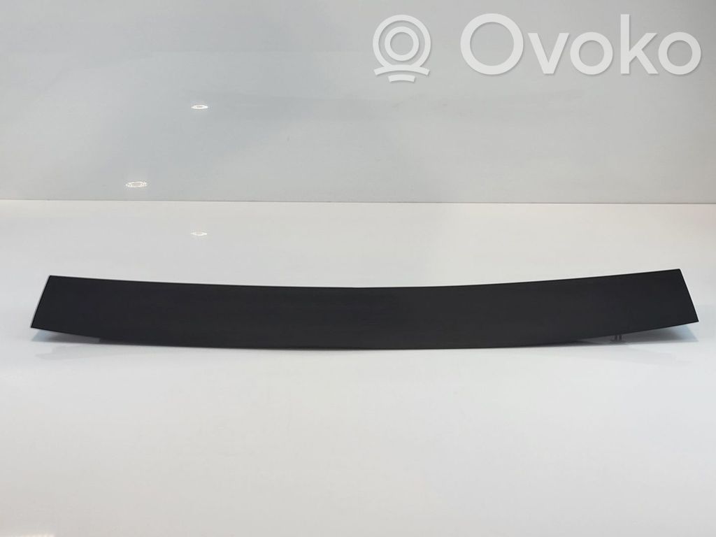 BMW 1 F20 F21 Viršutinė apdaila (prie lango) 
